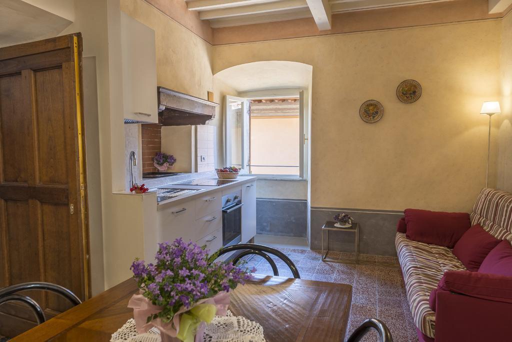 I Bei Ricordi - Historic Centre Apartment 6 Arezzo Exteriér fotografie